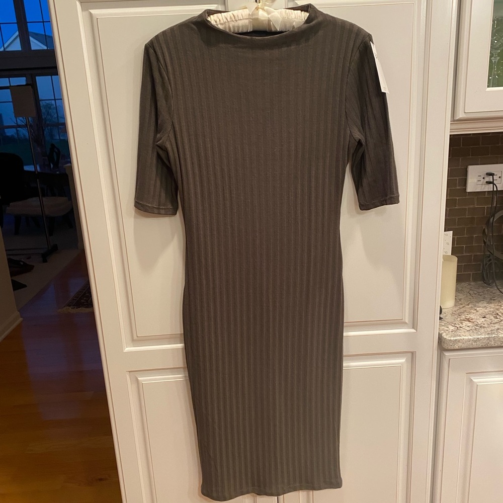Heart Hips Ribbed 3/4 Sleeve Dress in Army Green